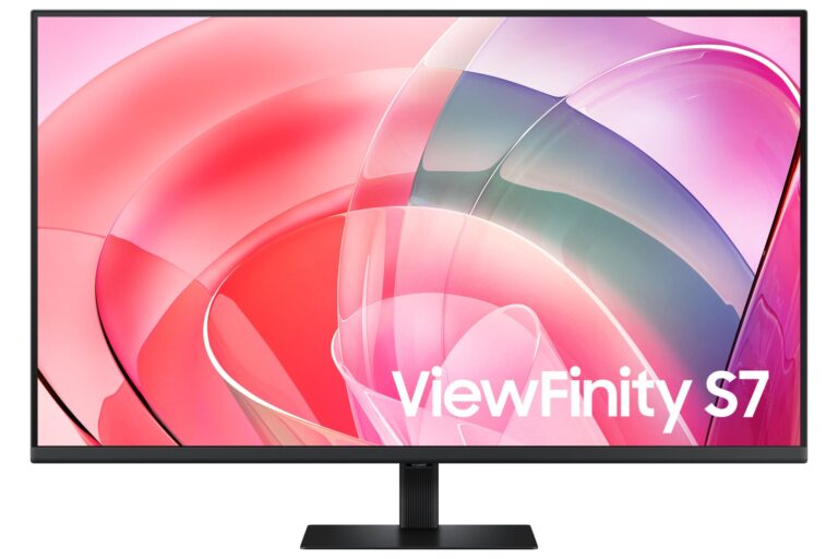 Samsung 37″ ViewFinity S70D UHD Monitor